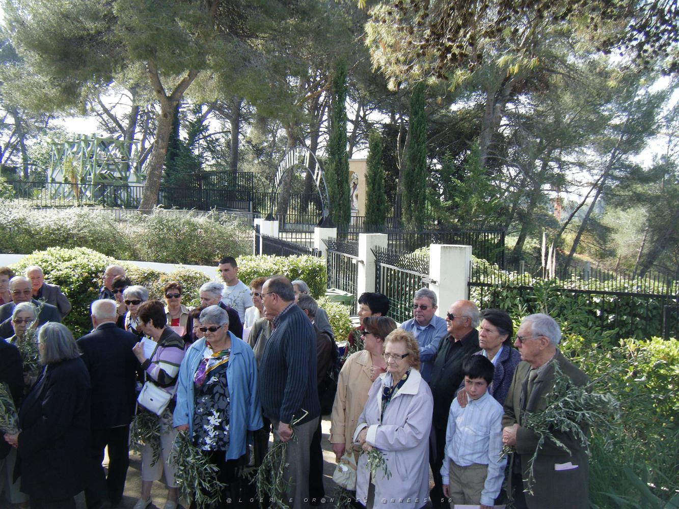 NIMES 2011 17 AVRIL LA FEDERATION DES RAPATRIES DE ST PRIEST A SANTA CRUZ    (17).jpg